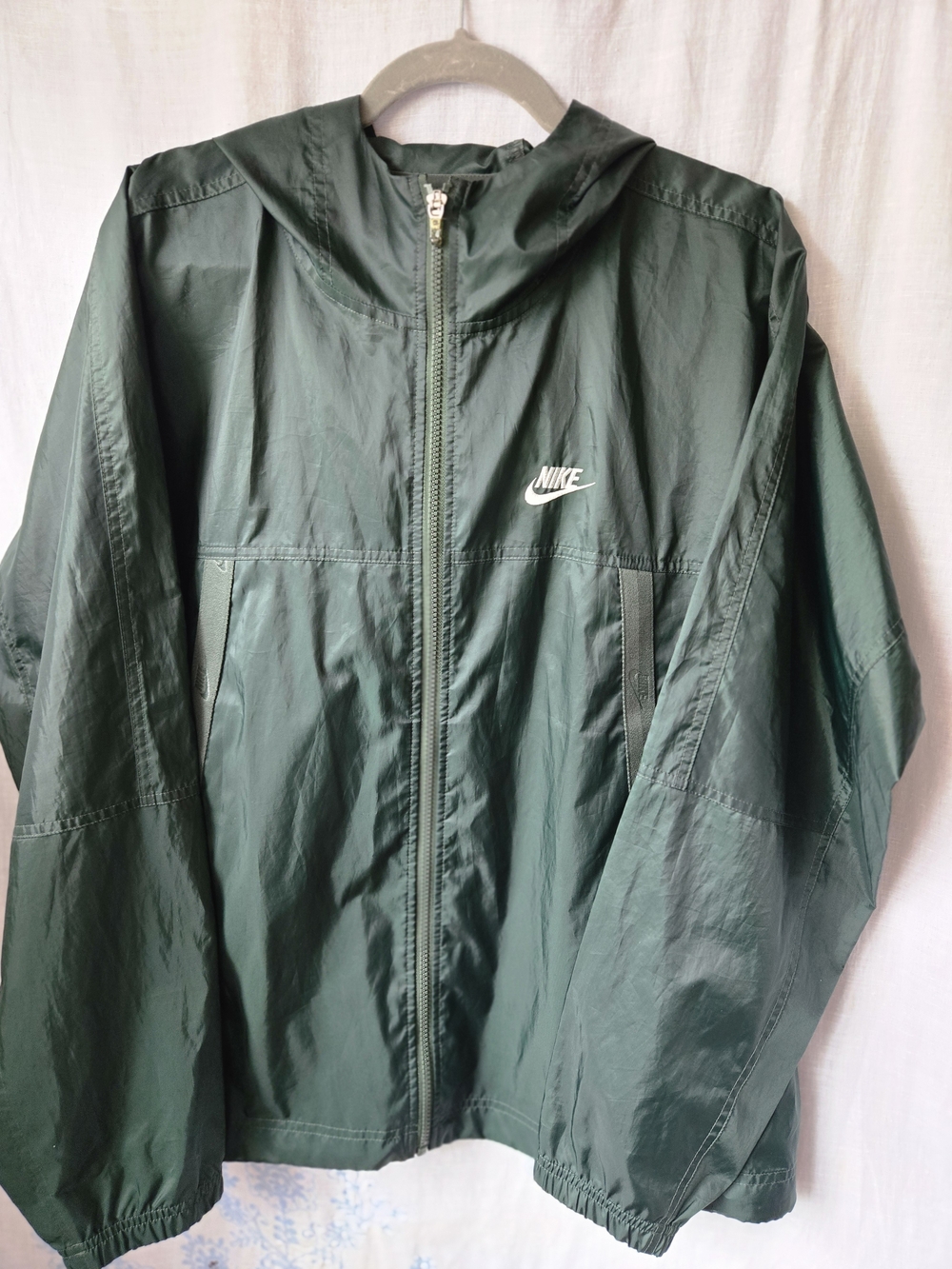Nike Men's Forest Green Windbreaker Jacket